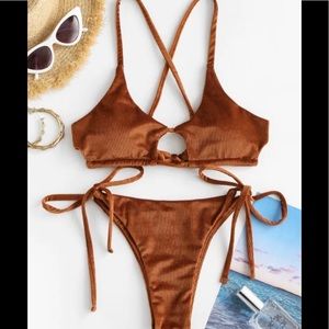 ZAFUL Ribbed Velvet Cutout String Bikini